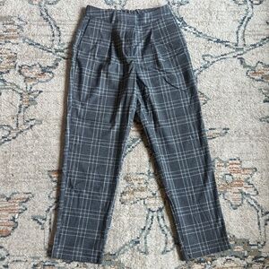 Gray Plaid Ankle Pants with Elastic Back Waistband – Size M